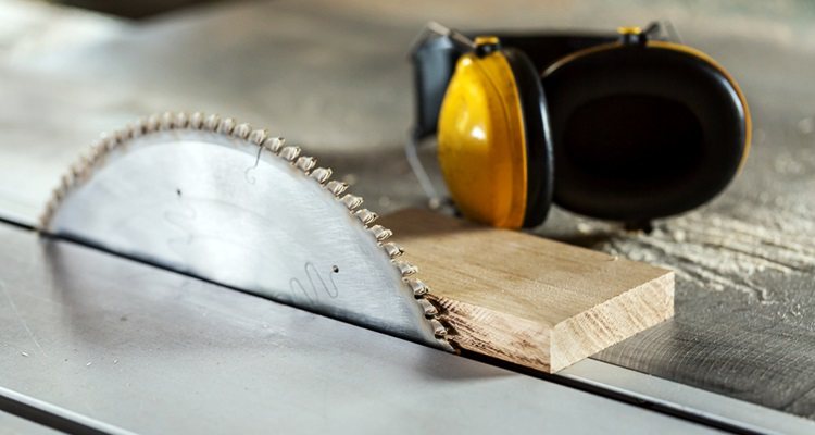 Circular Saw Features