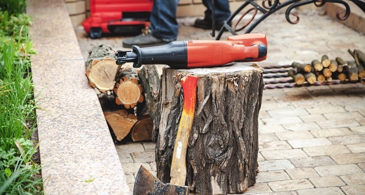 Reciprocating Saw vs Jigsaw